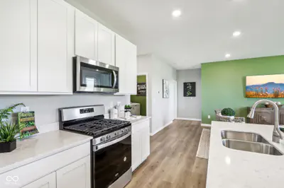 240 Springfield Crossing, Greenfield - 23