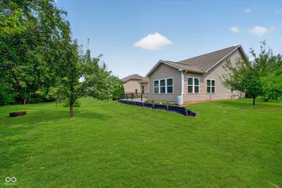 8922 Springview Drive, McCordsville - 28