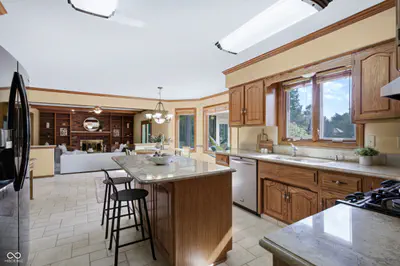 10414 Quiet Drive, Indianapolis - 12