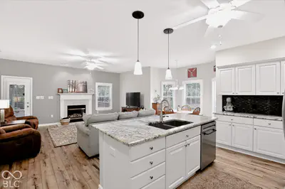 13799 Forum Meadows Drive, Carmel - 19