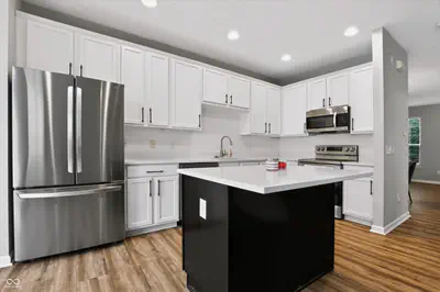 433 Sheets Drive, Carmel - 13