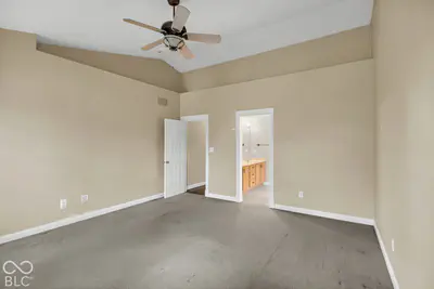 6763 Woodcliff Circle, Zionsville - 23