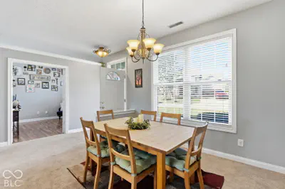8035 Meadow Bend Lane, Indianapolis - 10