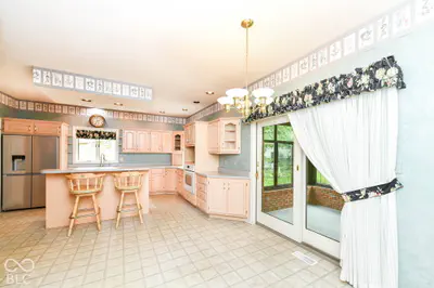 6431 Shamel Drive, Indianapolis - 10