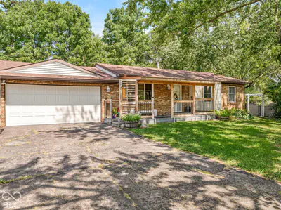 353 Broken Arrow Circle, Indianapolis