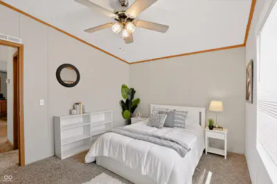 150 Sunset Court, Cicero - 33