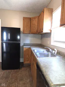 324 Locust Street, Shelbyville - 21