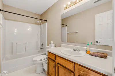 206 Bishop, Seymour - 23
