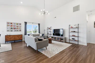 17896 Paula Walk, Westfield - 4