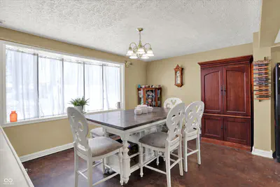 7536 Lindenwood Drive, Indianapolis - 5