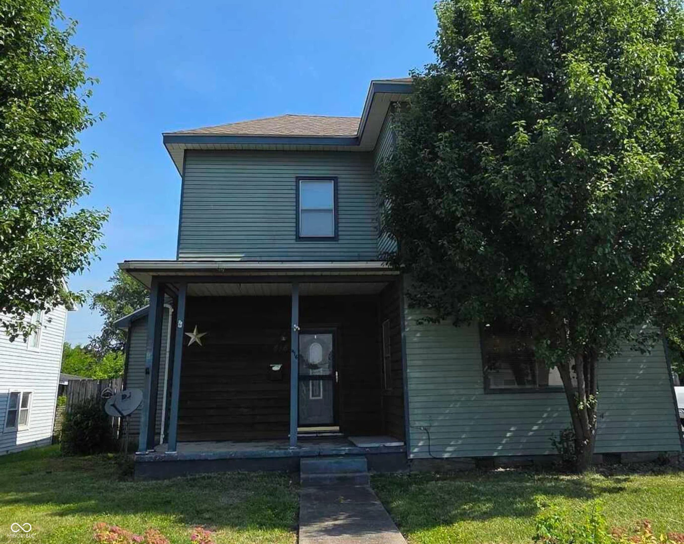 416 Main Street, Greentown