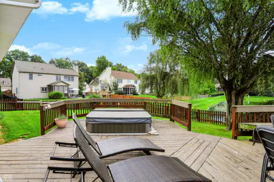 7253 Shag Oak Drive, Noblesville - 72