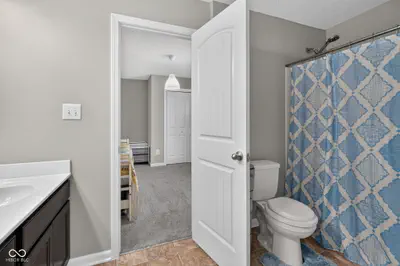 10608 Kensington Lane, Fortville - 29