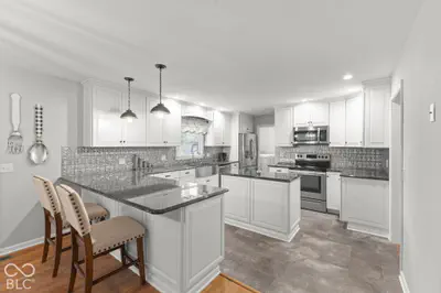 214 W Kings Highway, Rushville - 10