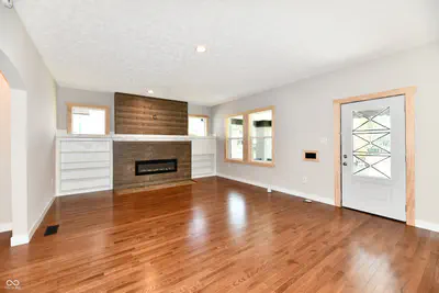 4316 Carrollton Avenue, Indianapolis - 10