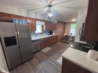1023 Pamela Drive, Plainfield - 9