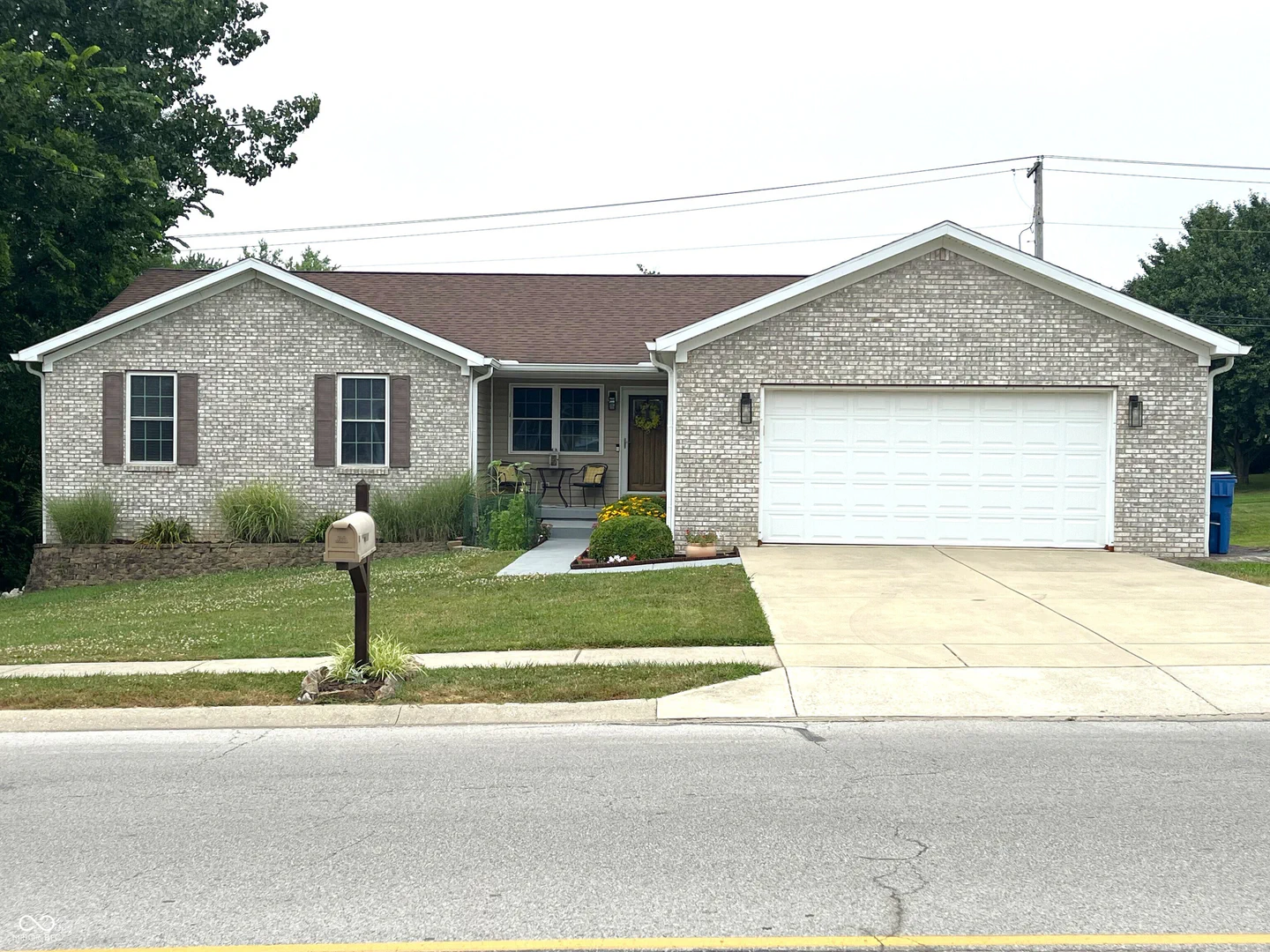 1041 Shadowlawn Avenue, Greencastle