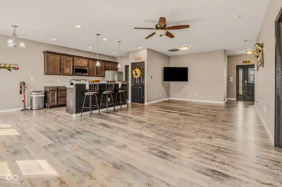 2337 Creekland Drive, Columbus - 12
