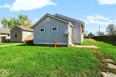 2621 N Chester Avenue, Indianapolis