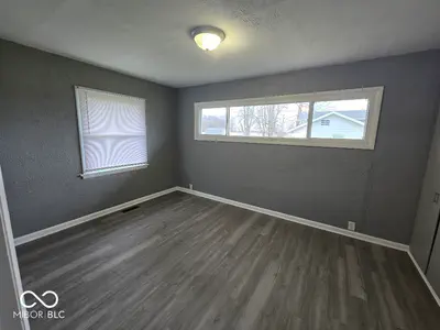 203 Walnut Street, Farmland - 14