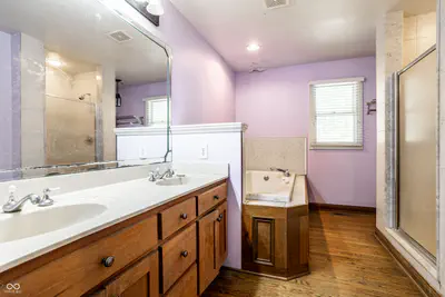 6301 800, Zionsville - 18