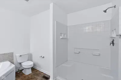 4818 Ladywood Bluff, Indianapolis - 40