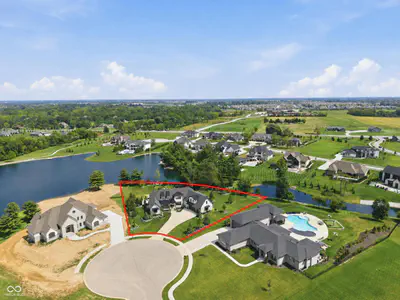 5165 Covebay Court, Bargersville - 5