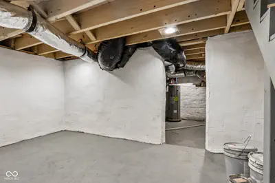222 Tacoma Avenue, Indianapolis - 39