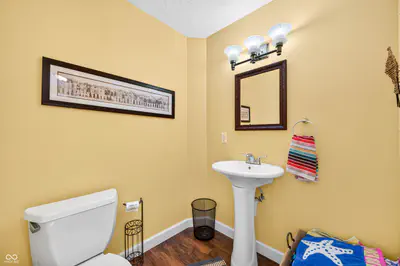 2019 Lakeview Drive, Seymour - 43
