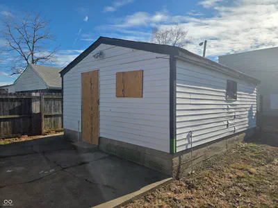 2339 Hoyt Avenue, Indianapolis - 11