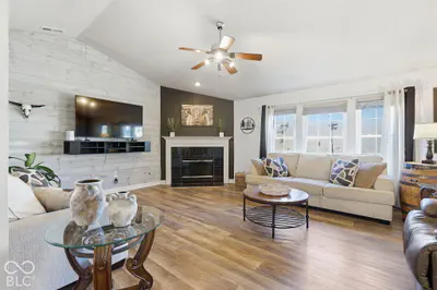 14450 Country Apple Court, Fishers - 11