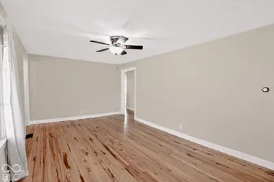 6405 Bethel Avenue, Muncie - 11