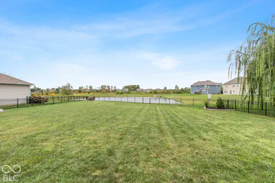 8284 Terryglass, Avon - 2