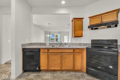 4727 Lilac Drive, Plainfield - 9