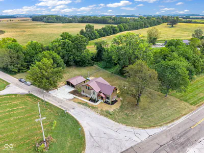 2426 650, Waynetown - 72