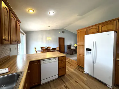 117 S Jackson Street, Medora - 18