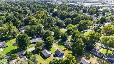 5046 Caven Street, Indianapolis - 40