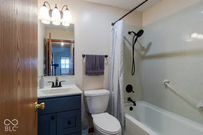 8147 Bentley Farms Place, Indianapolis - 16