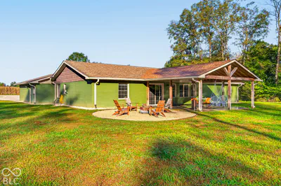 7853 County Road 1200, Seymour - 49