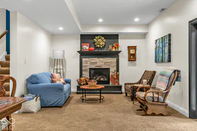 1679 Walnut Trace, Greenfield - 31
