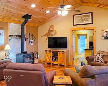 11104 County Road 1050, Stilesville - 43