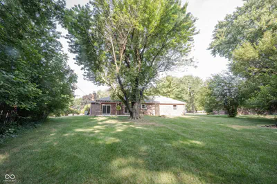 111 Abner Creek Parkway, Avon - 40