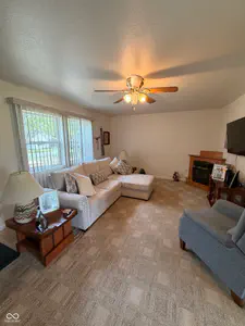 1927 11th Street, Marion - 8