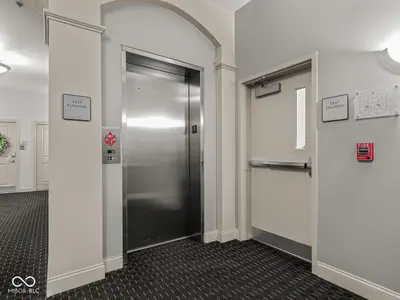 450 Ohio Street, Indianapolis - 46
