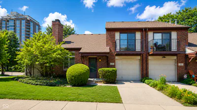 318 Saint Clair Street, Indianapolis