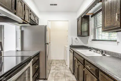5518 Greenview Drive, Indianapolis - 8