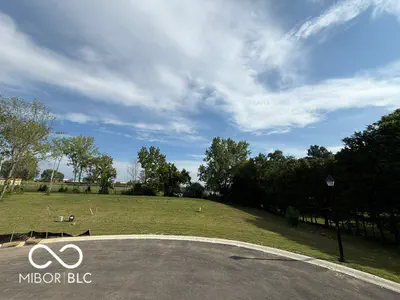 4888 Lakeview Drive, Greenwood