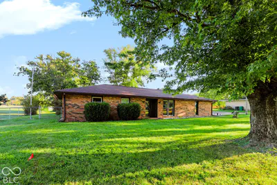 10928 Jackson Street, Muncie