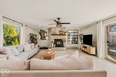3439 Central Avenue, Columbus - 17
