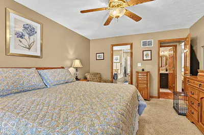 7291 Plantation Lane, Avon - 22